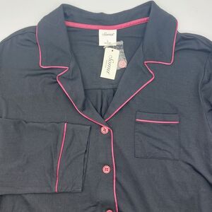 SOMA Cool Nights Notch Collar Pajama Top Women's Large Black Cranberry Trim NEW!